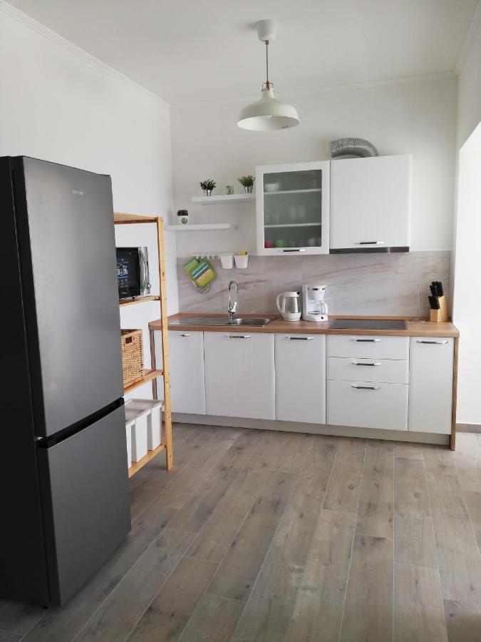 Apartments Tinjarosa Mundanije Zewnętrze zdjęcie