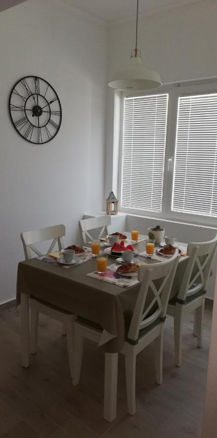 Apartments Tinjarosa Mundanije Zewnętrze zdjęcie