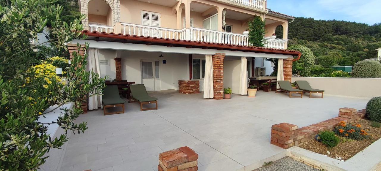 Apartments Tinjarosa Mundanije Zewnętrze zdjęcie
